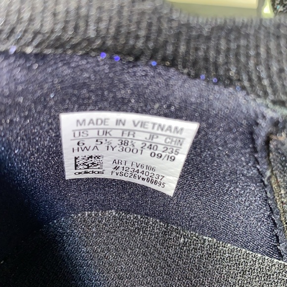 Adidas Alphaedge 4D - Picture 3 of 4